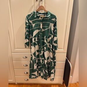 Zara Green and White Patterned Dress